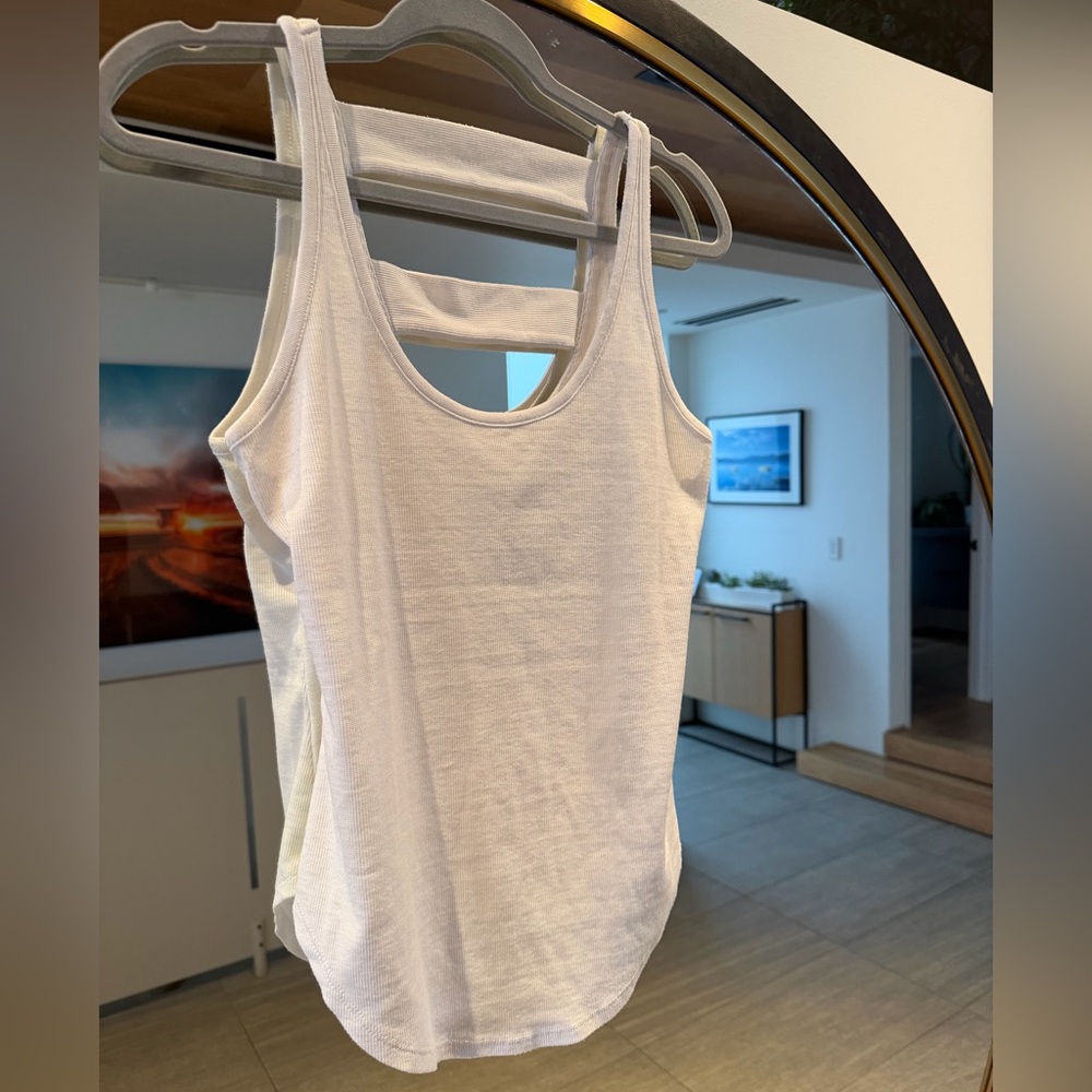 Evereve Exclusive Chaser Classic Strappy Ribbed White Tank Top Small